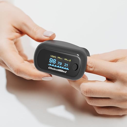 ChoiceMMed MD300CN350R FingerTip Pulse Oximeter | Pulse Rate | Oxygen Saturation | High Accuracy | Easy Operate &amp; Carry - Pack of 1